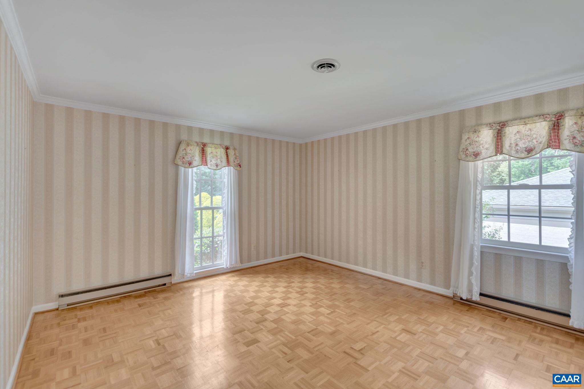 CANTERBURY HILLS - Residential