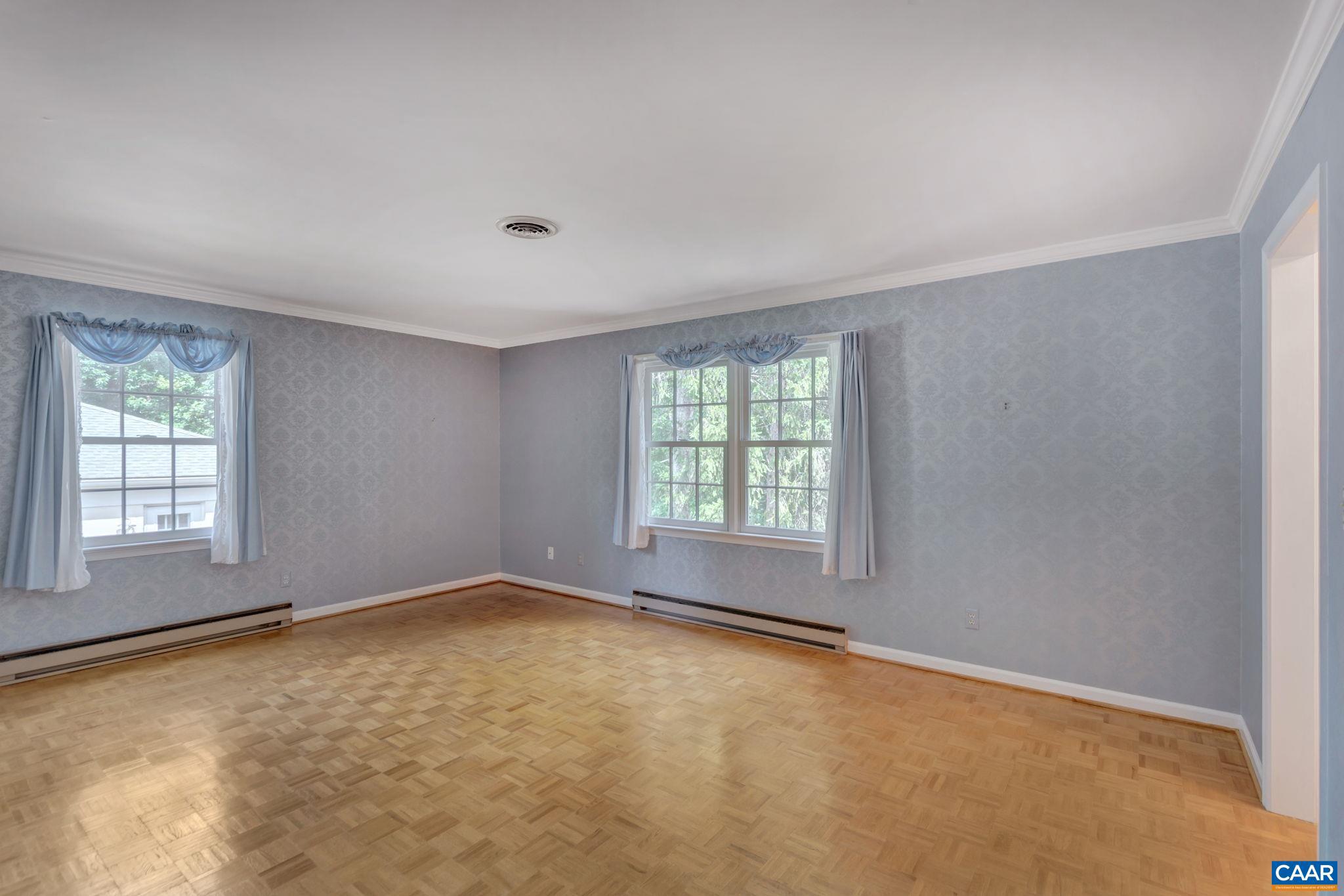 CANTERBURY HILLS - Residential