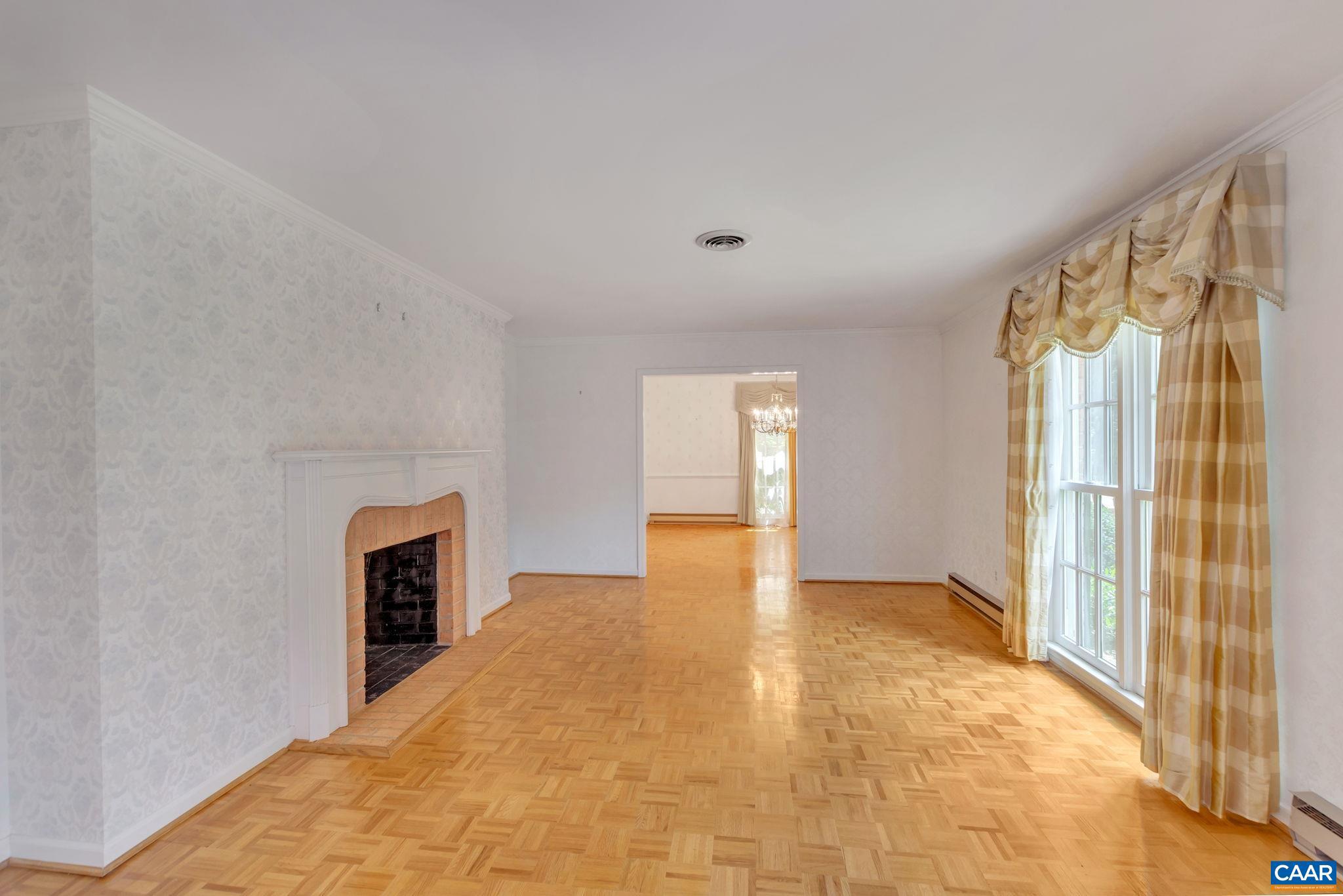 CANTERBURY HILLS - Residential