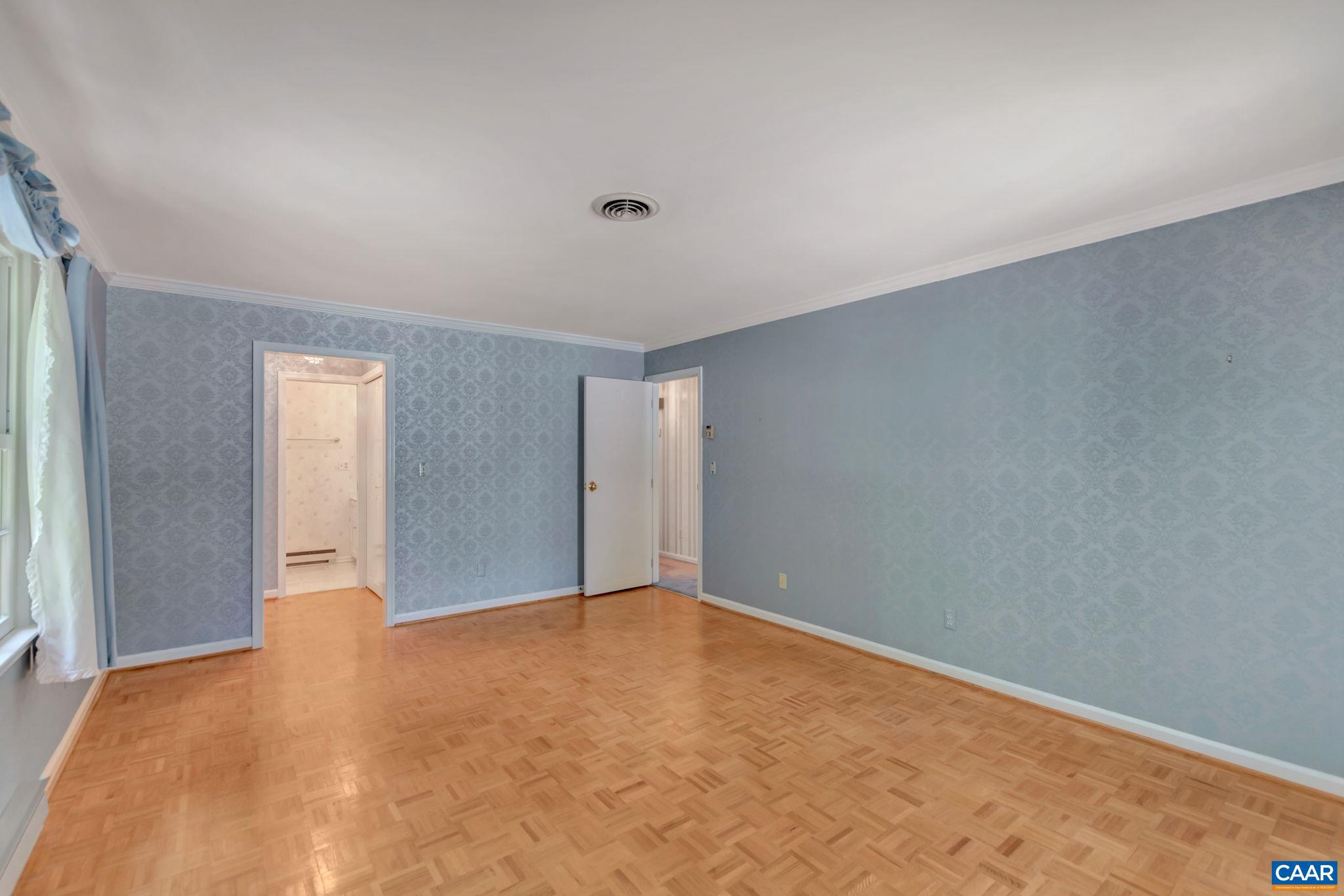 CANTERBURY HILLS - Residential