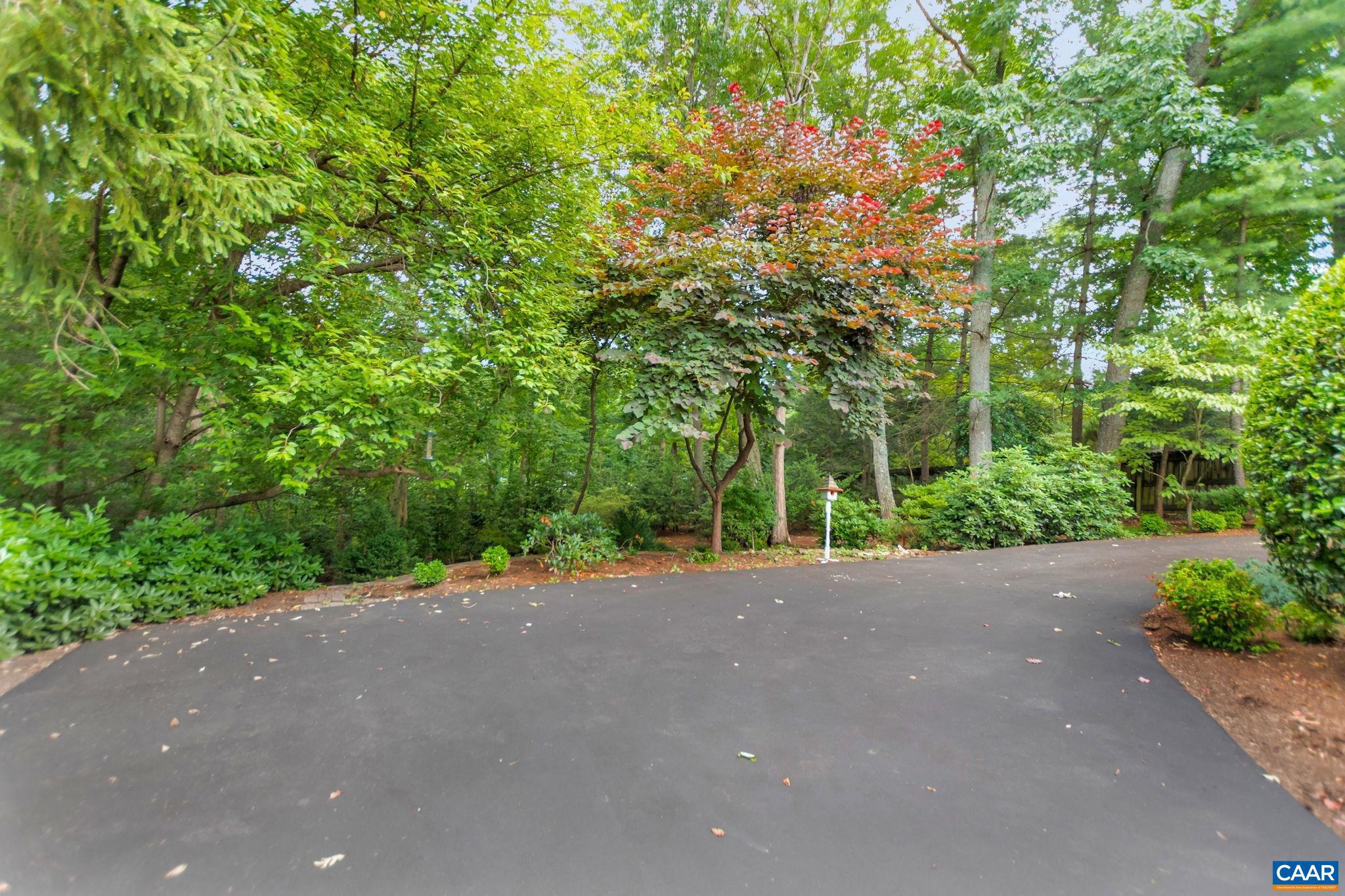 CANTERBURY HILLS - Residential