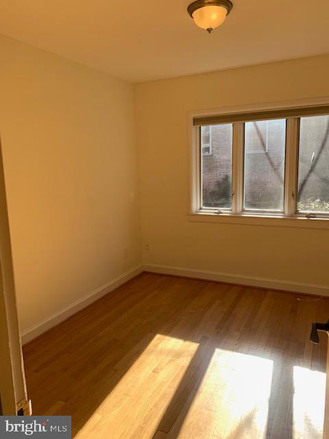 SHIRLEY WOODS - Residential Lease