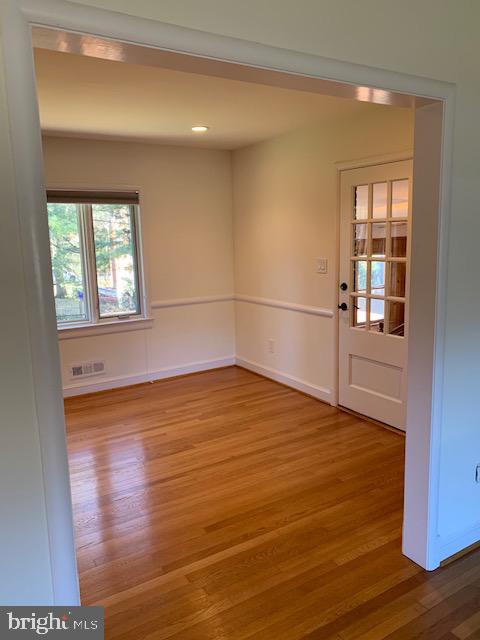 SHIRLEY WOODS - Residential Lease