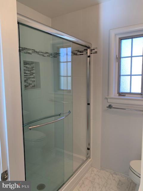 SHIRLEY WOODS - Residential Lease