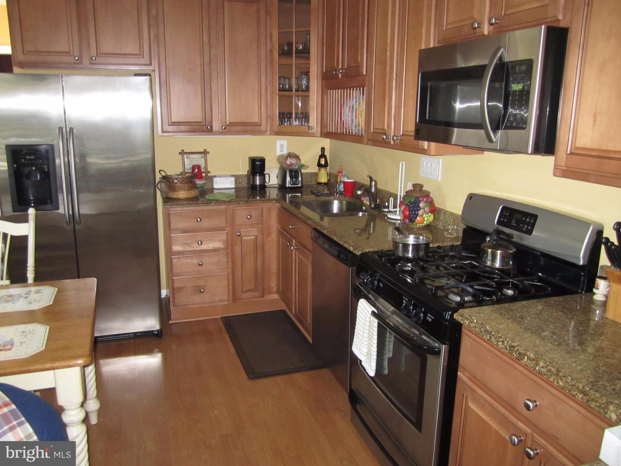 BENTON TERRACE - Residential