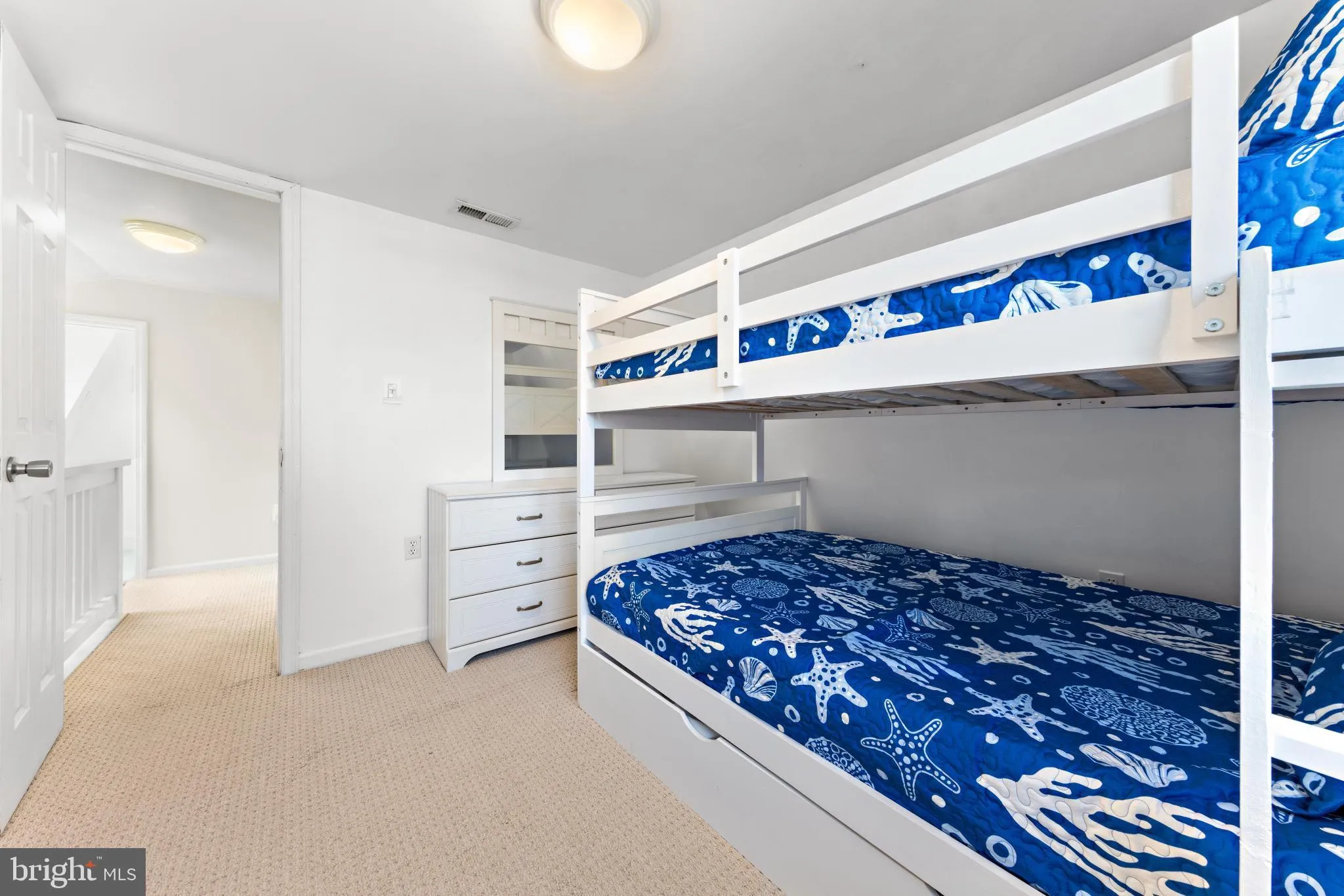 Ship Bottom, New Jersey 08008, United States, 3 Bedrooms Bedrooms, ,2 BathroomsBathrooms,Residential,Active,88296