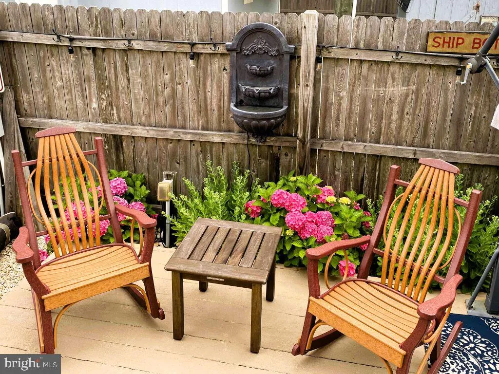 Ship Bottom, New Jersey 08008, United States, 3 Bedrooms Bedrooms, ,2 BathroomsBathrooms,Residential,Active,88296