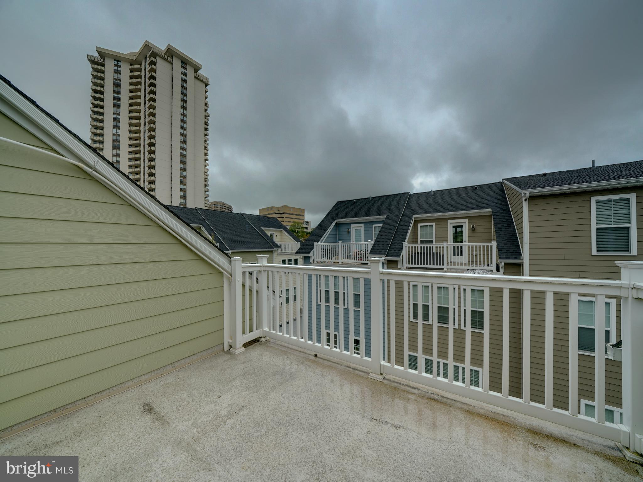 308 DAVAGE LANE