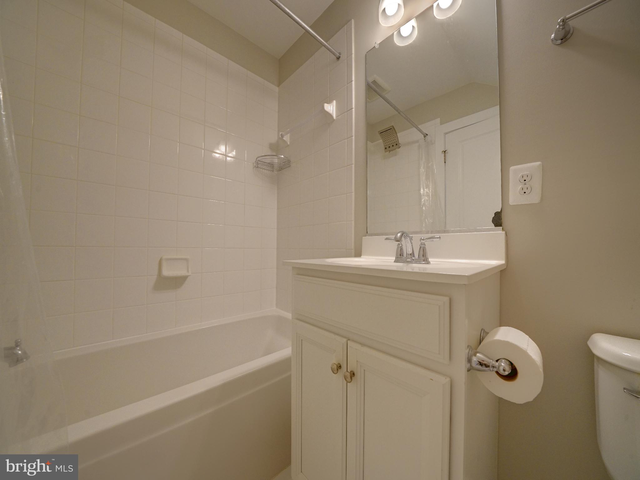 TOWSON MANOR VILLAGE - Residential Lease