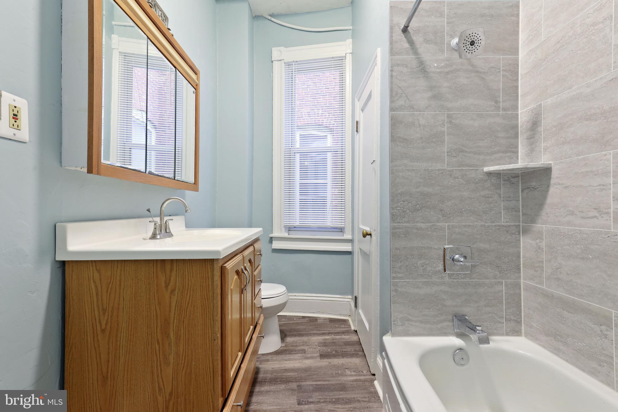 CHARLES VILLAGE - Residential Lease