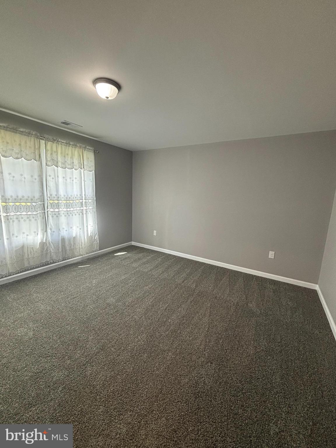 OPEQUON VIEW - Residential Lease