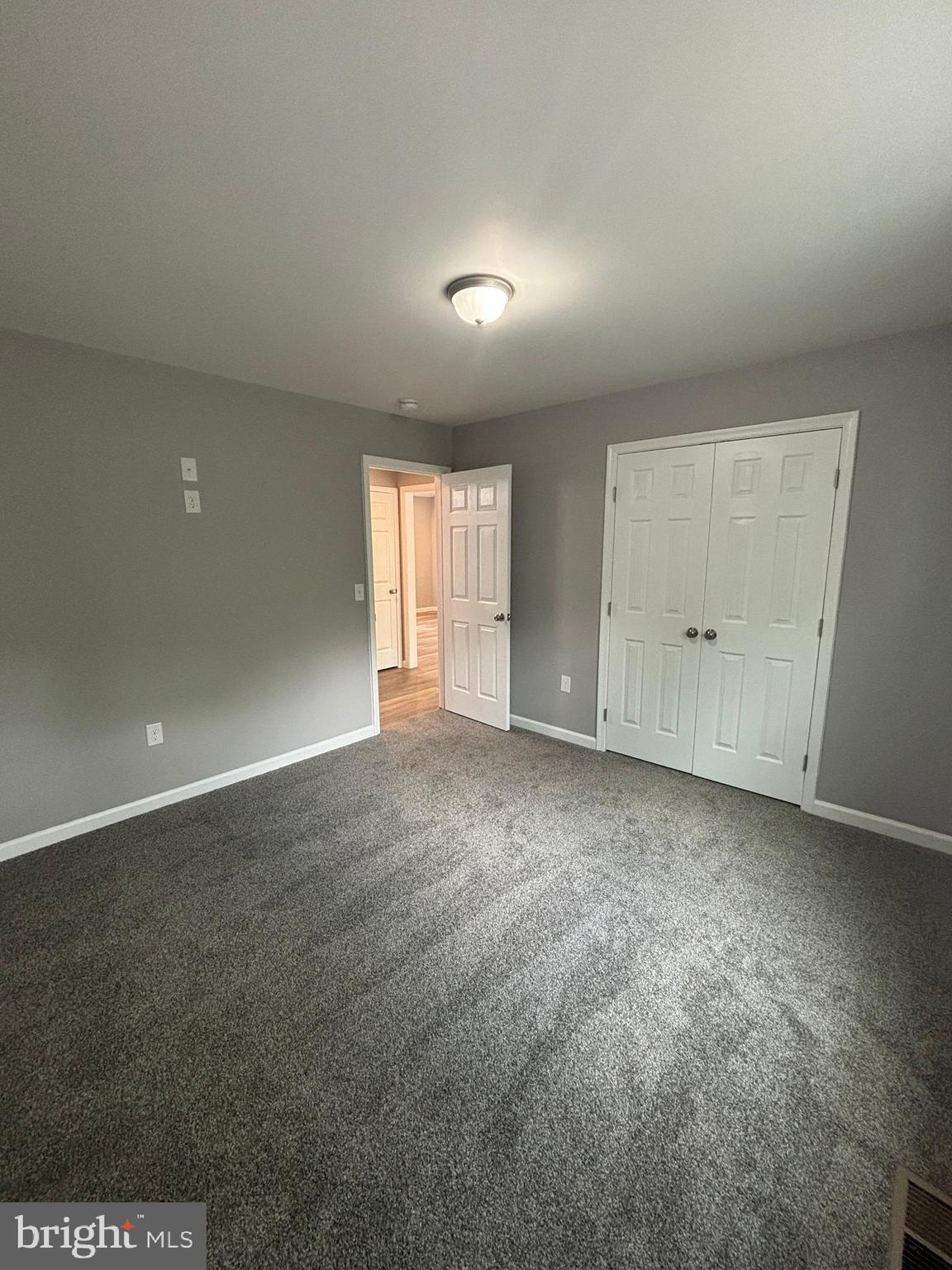 OPEQUON VIEW - Residential Lease