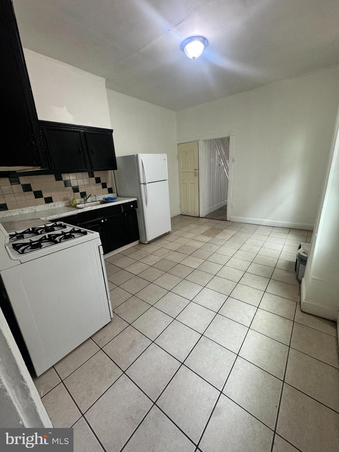 FAIRHILL - Residential Lease