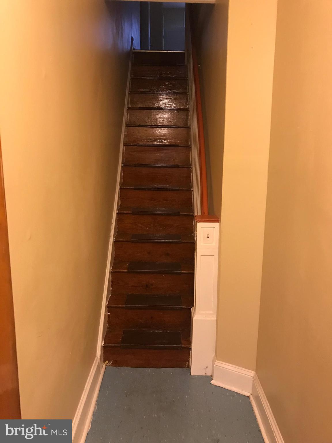 PHILADELPHIA (NORTH) - Residential Lease