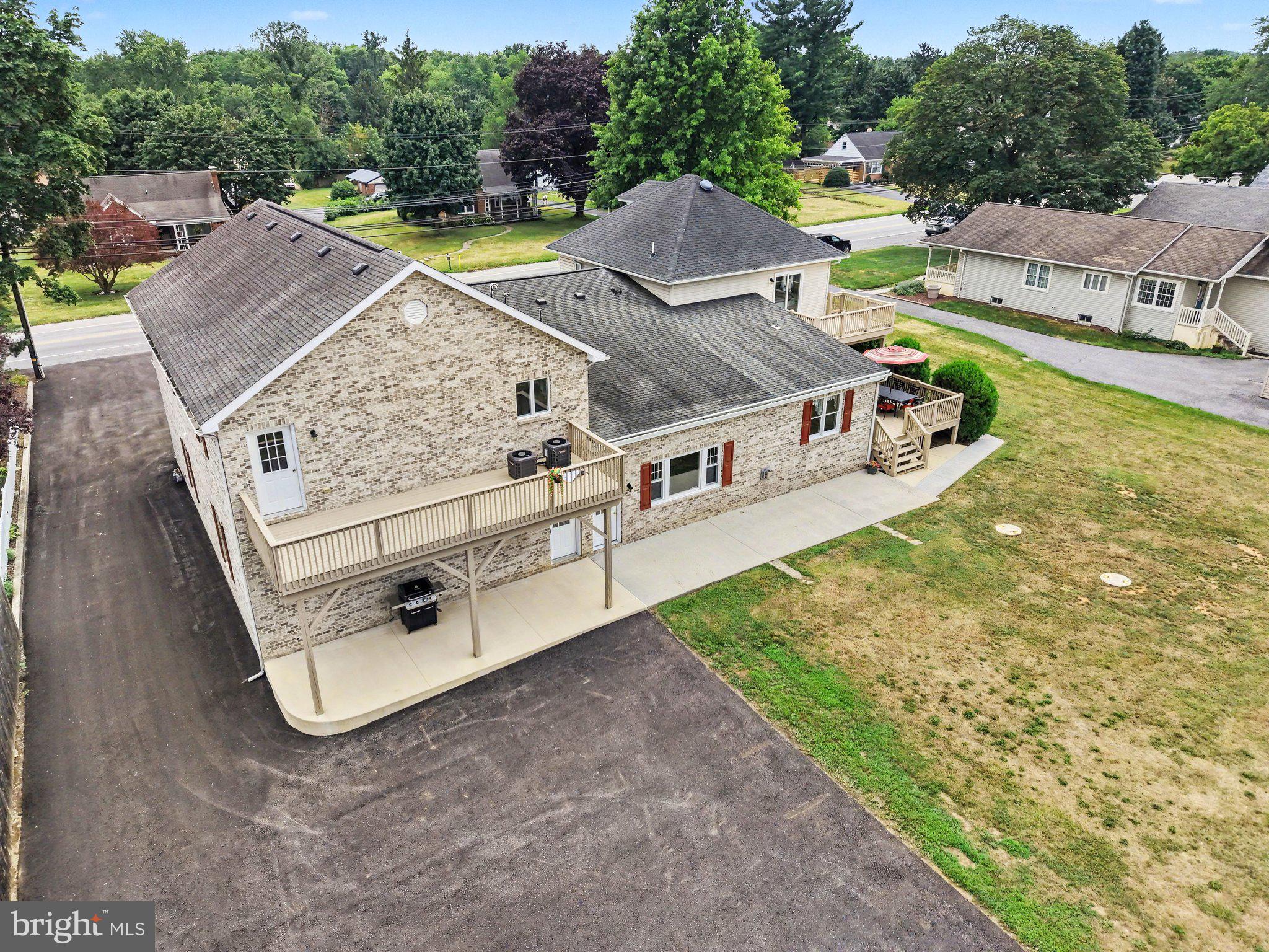 924 W TRINDLE ROAD
