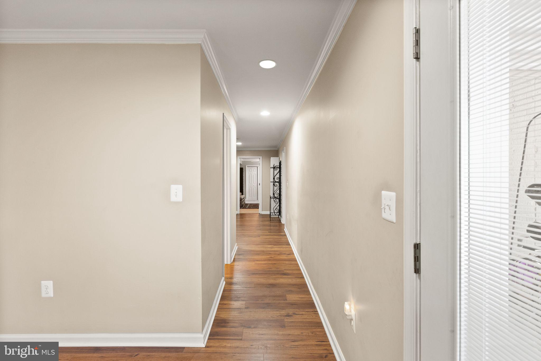 MEADOWBROOK WOODS - Residential