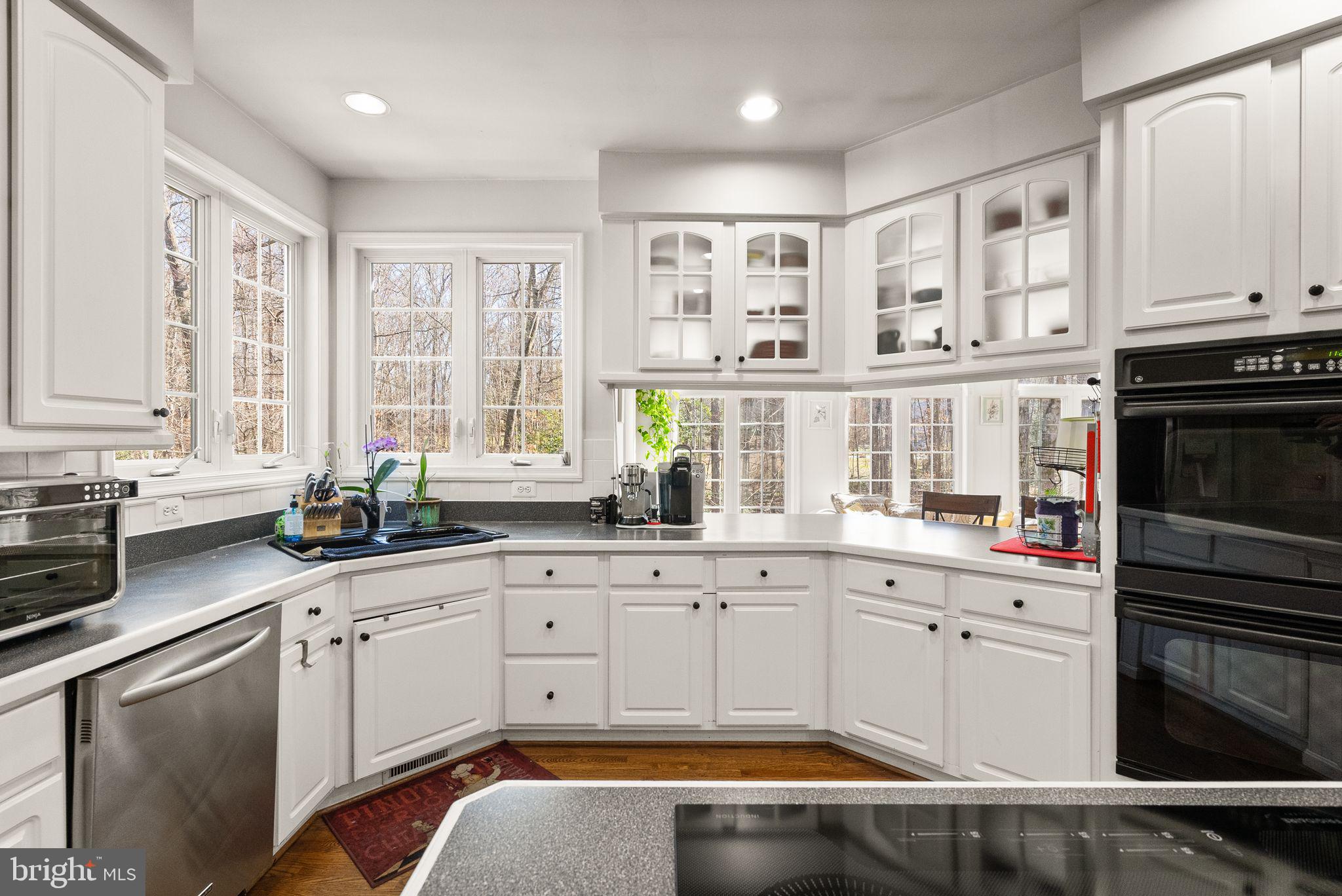 MEADOWBROOK WOODS - Residential