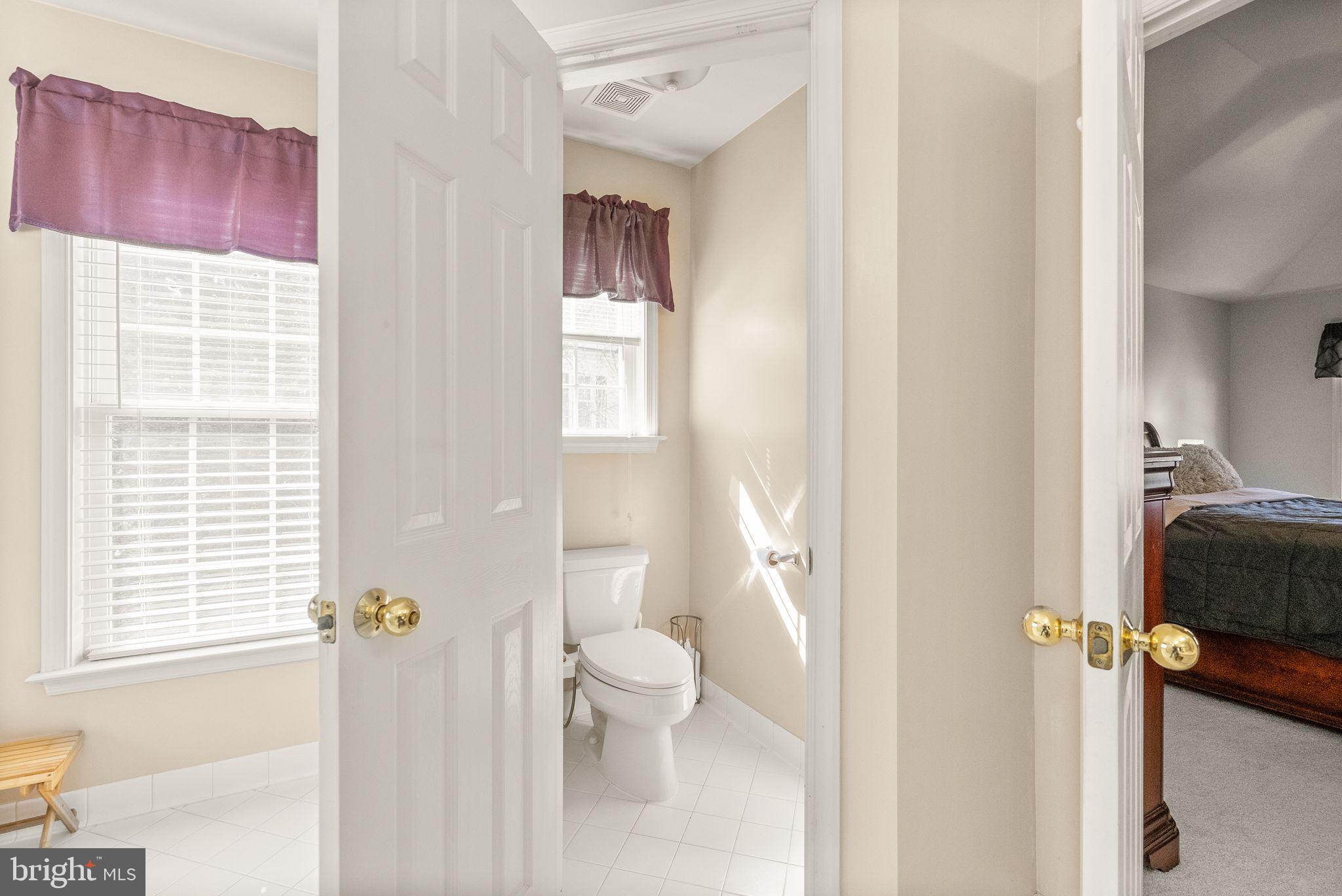 MEADOWBROOK WOODS - Residential