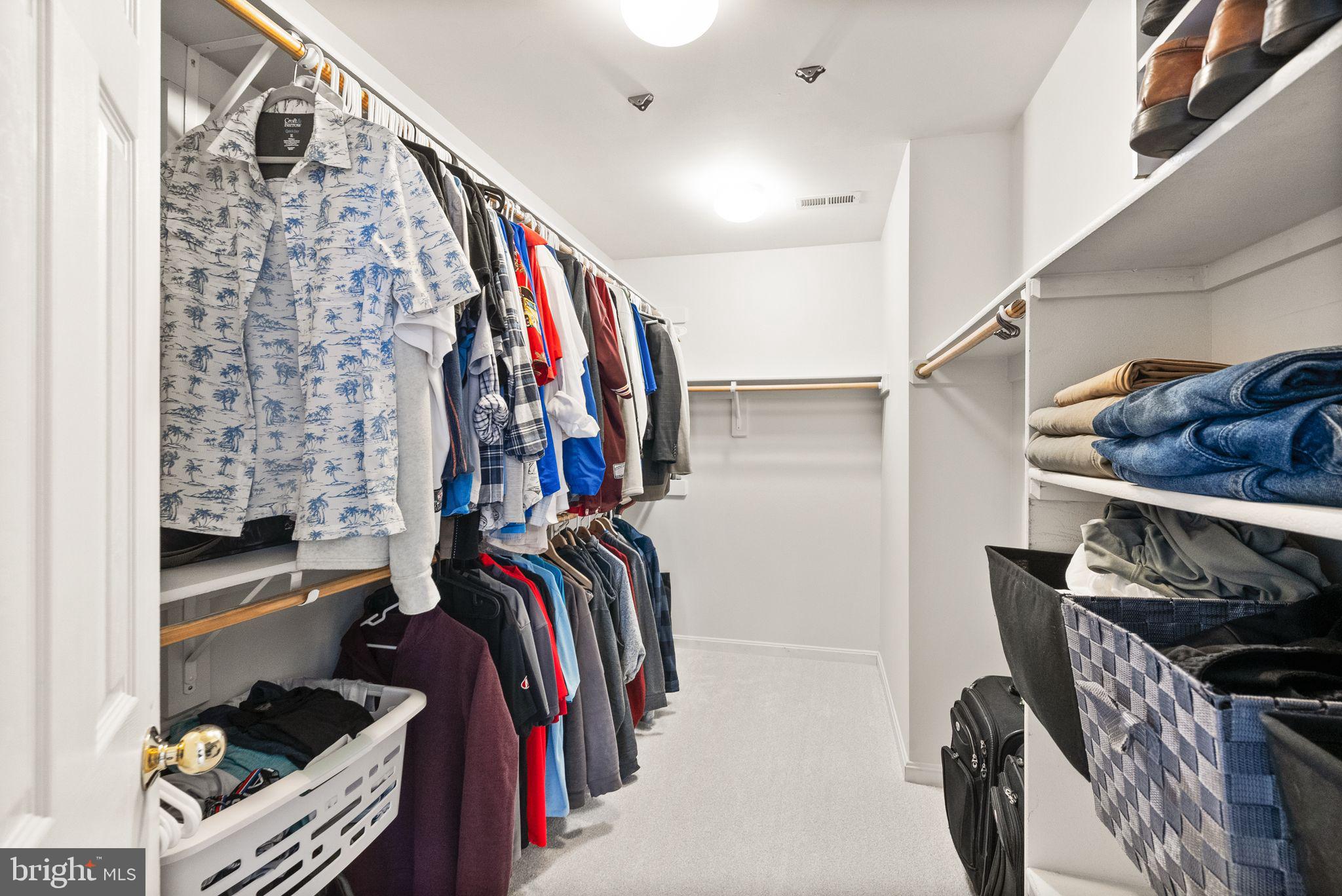 MEADOWBROOK WOODS - Residential