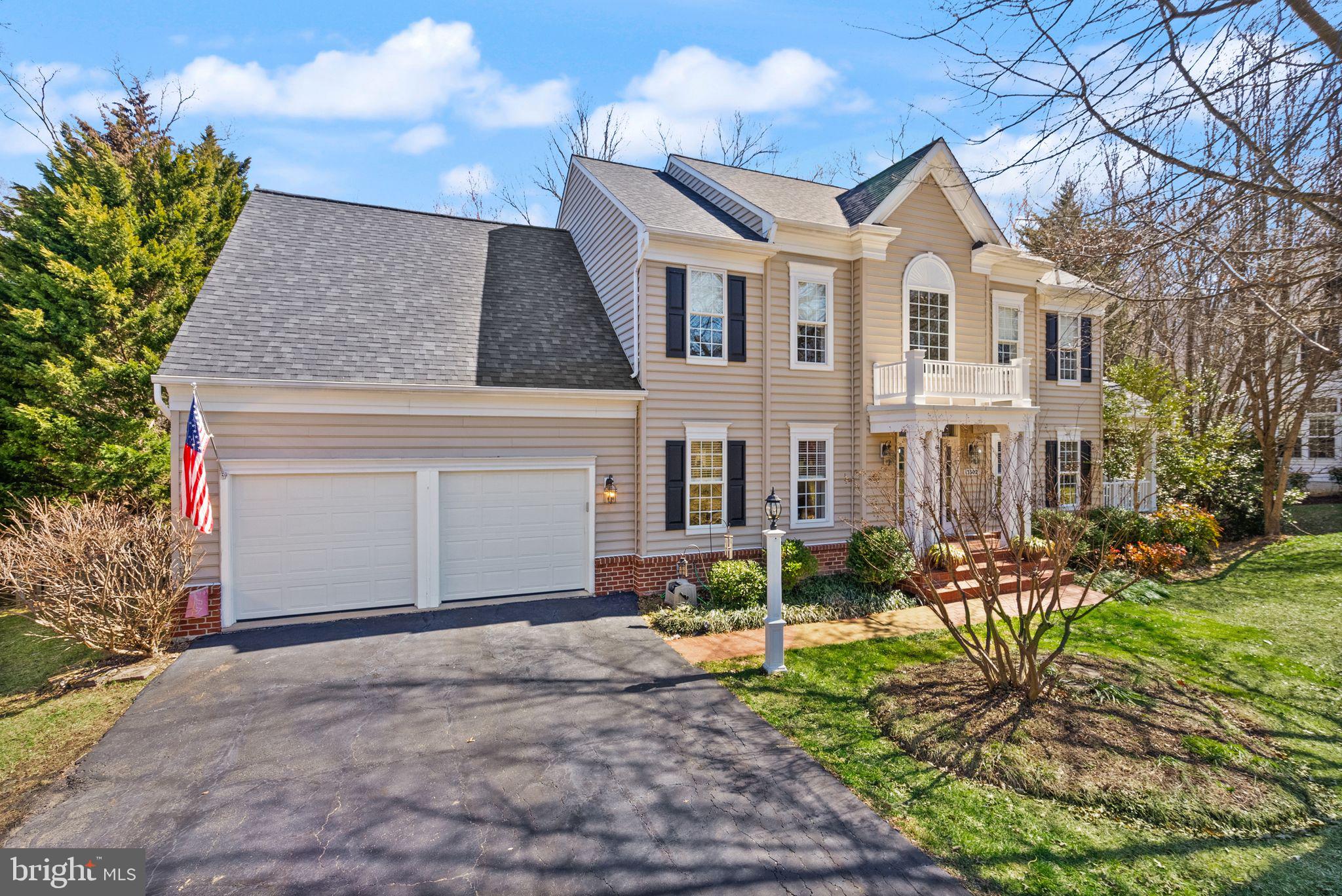 MEADOWBROOK WOODS - Residential