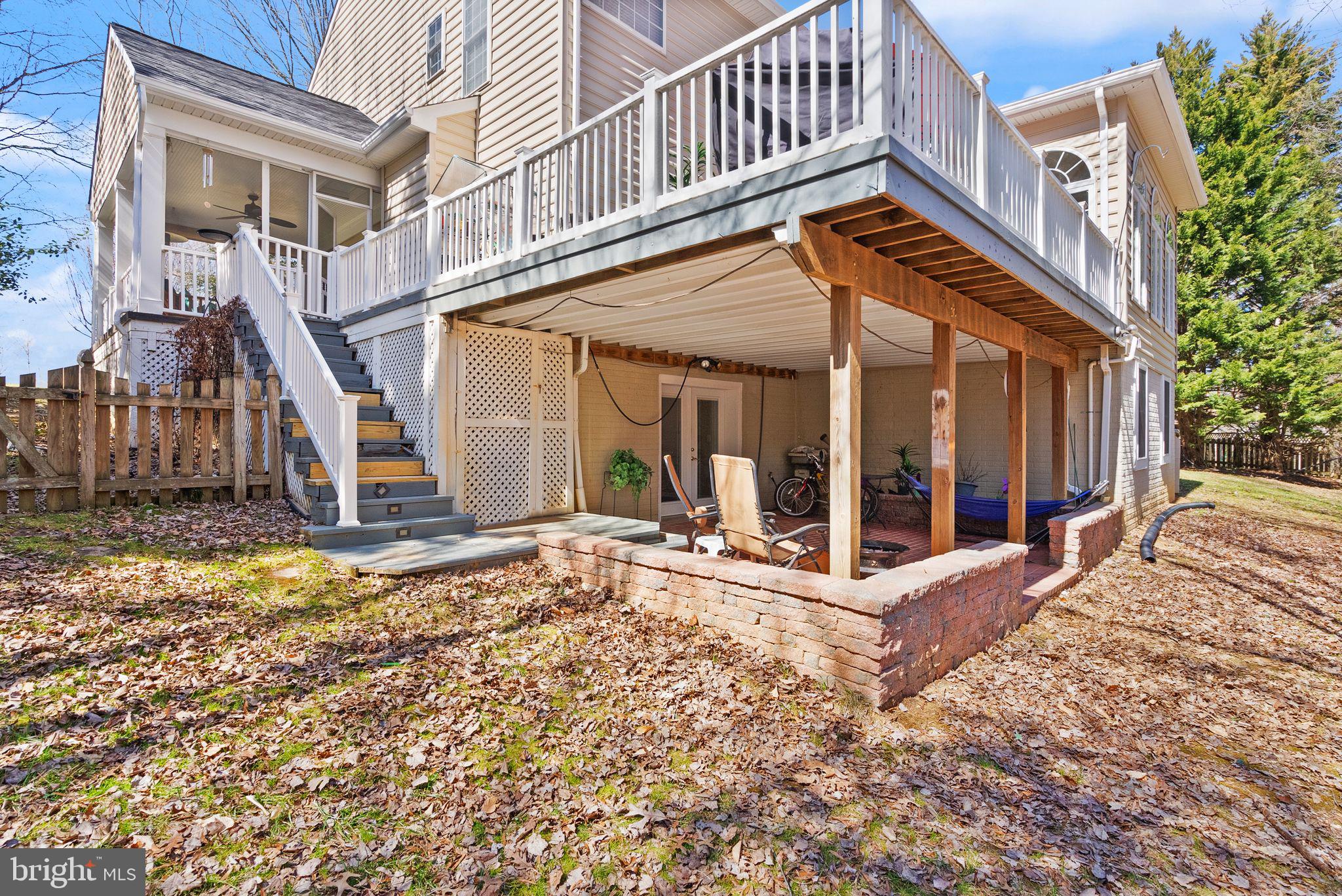 MEADOWBROOK WOODS - Residential