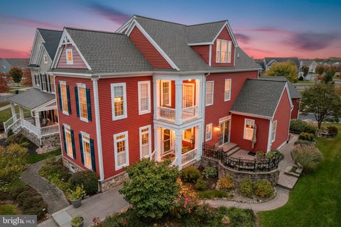 Photo of 321 Ellenwood Drive, MIDDLETOWN, DE 19709 (MLS # DENC2092224)