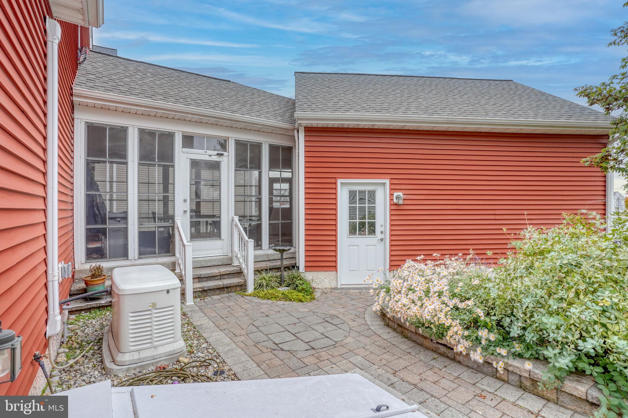 PARKSIDE - Residential