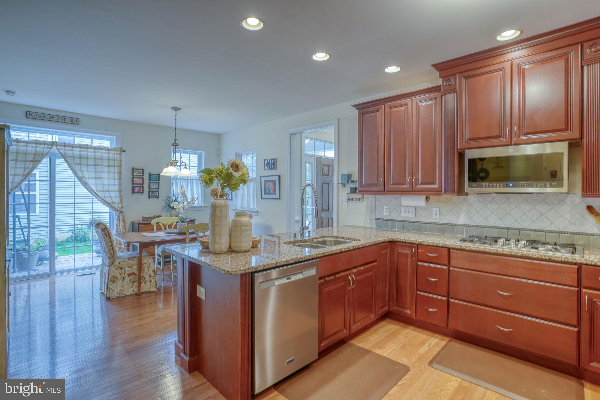 PARKSIDE - Residential