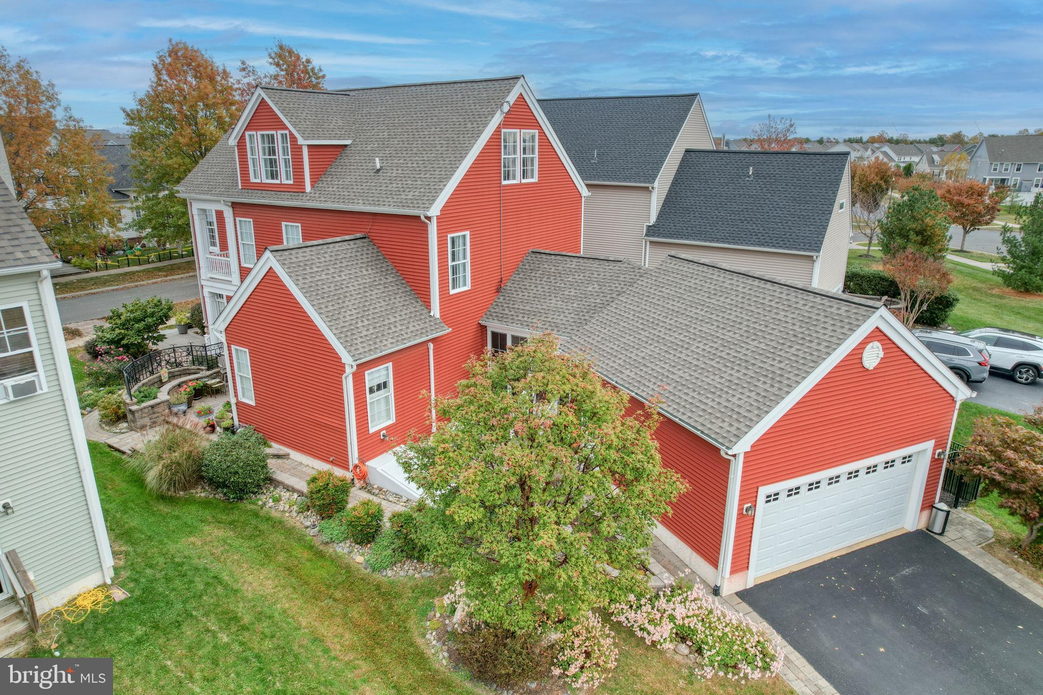 PARKSIDE - Residential