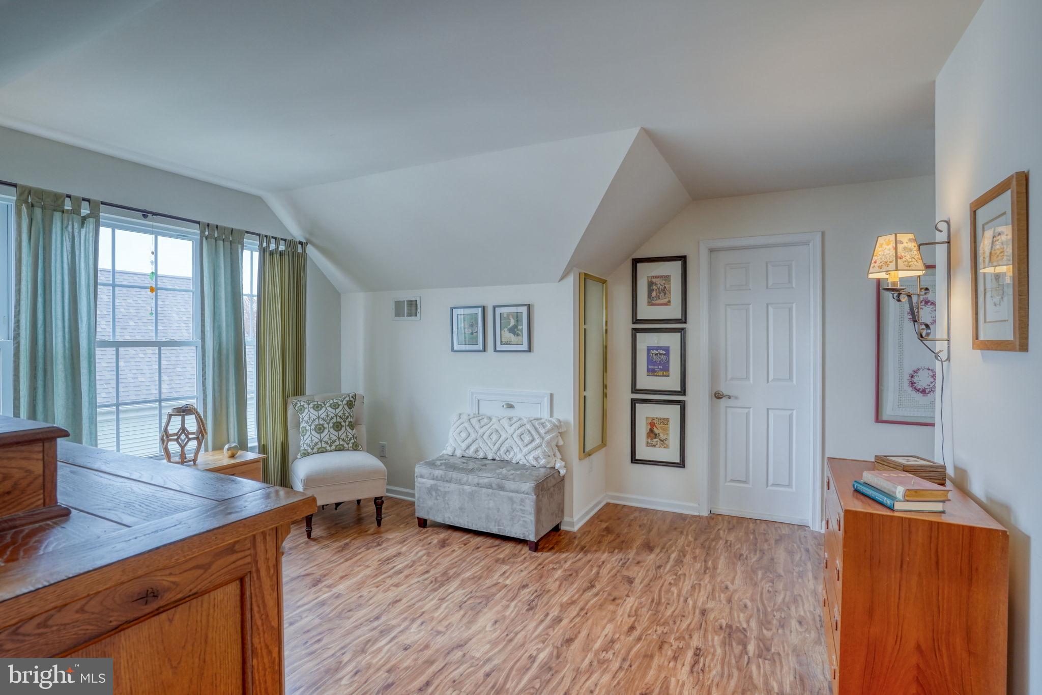 PARKSIDE - Residential