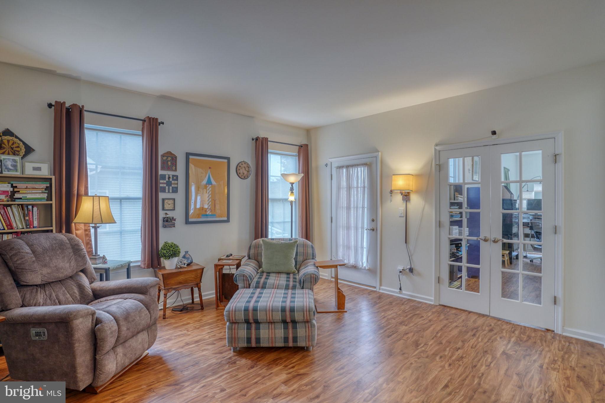 PARKSIDE - Residential