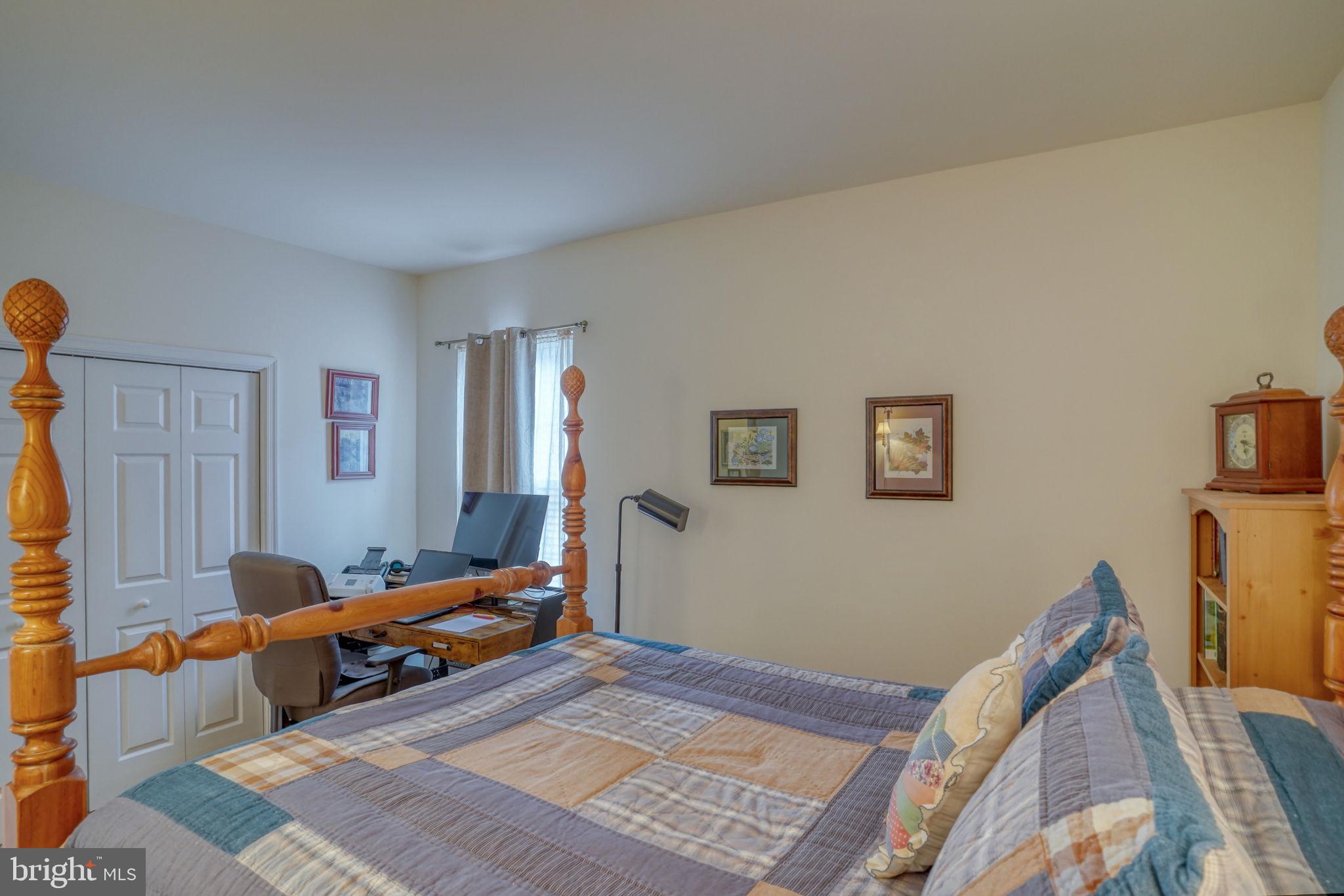 PARKSIDE - Residential