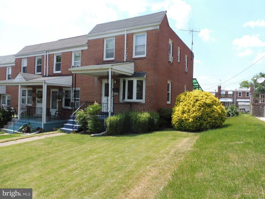 Lovely and well maintained 3BR end-of-group in clean, move-in condition. Hardwood flooring in separate LR & DR, and upper level (under carpet). Eat-in kitchen leading to huge covered deck overlooking level & fenced rear yard. Full basement with all new laminate flooring in wood paneled rec room & util/laundry/storage room w/rear stairwell exit. Convenient to St. Agnes Hosp, schools, and I-95/695.