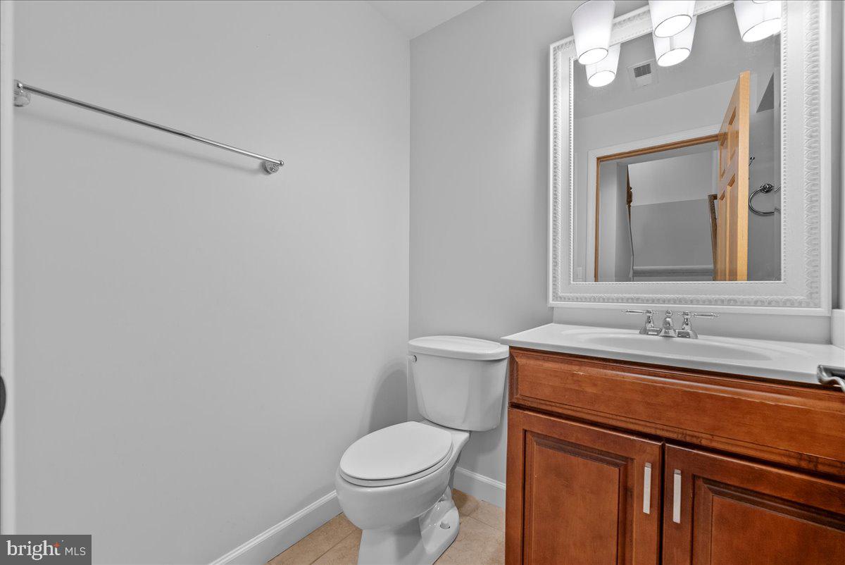 MAYWOOD - Residential