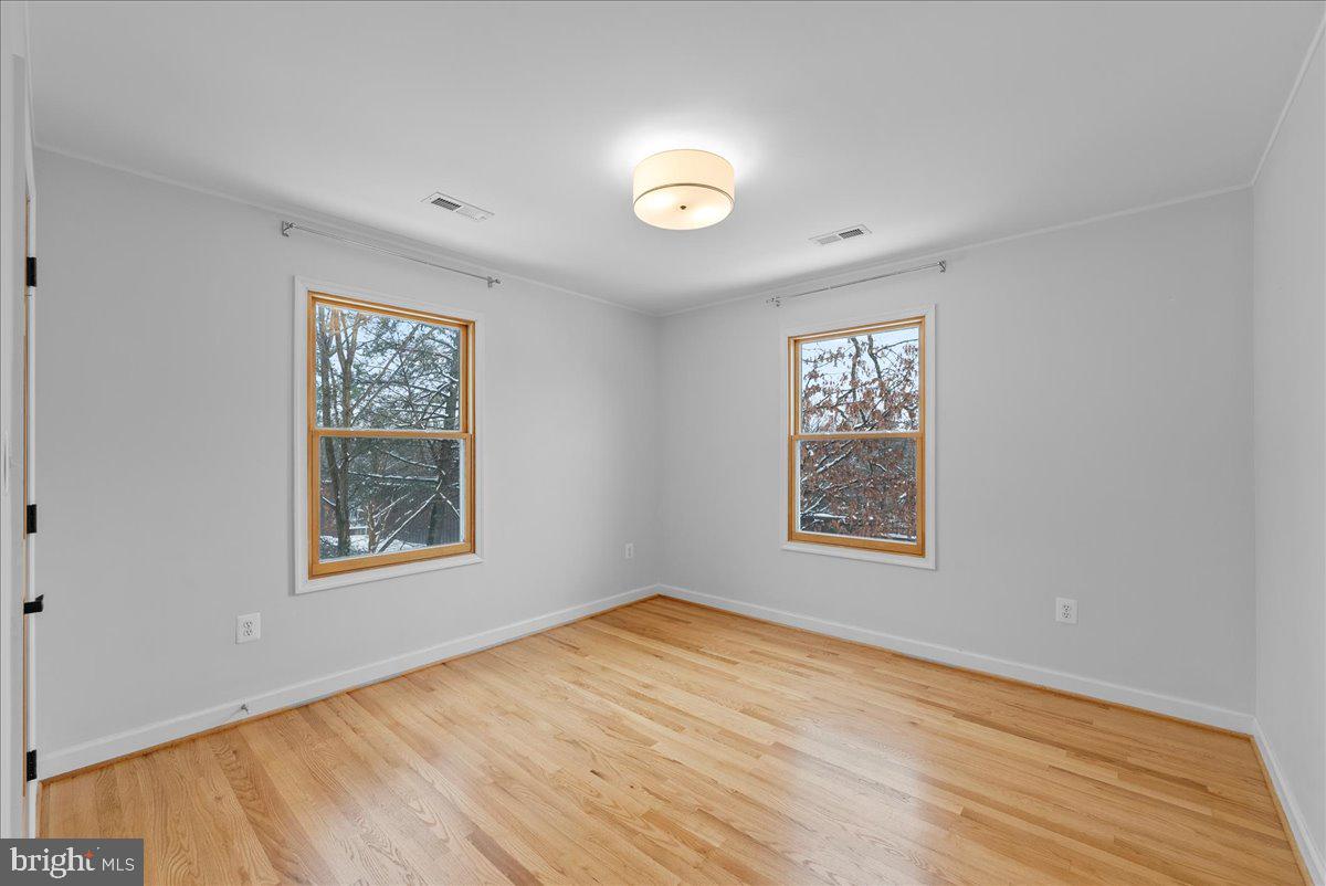 MAYWOOD - Residential