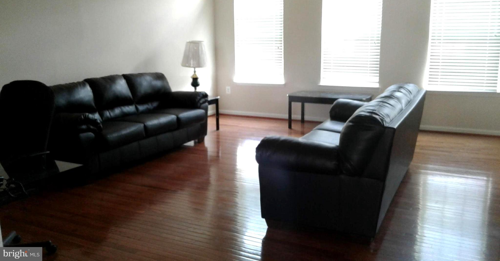 ADDISON ROAD SOUTH - Residential