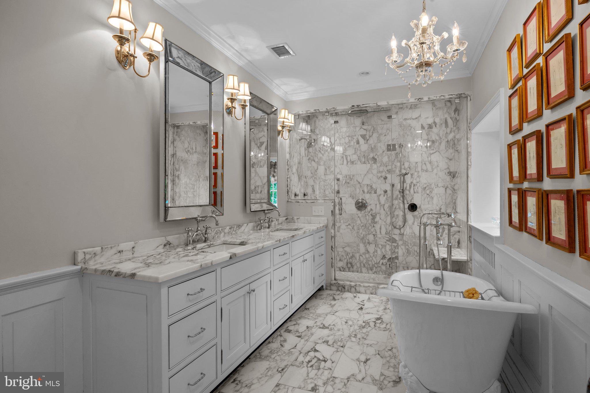 MEADOWBROOK - Residential