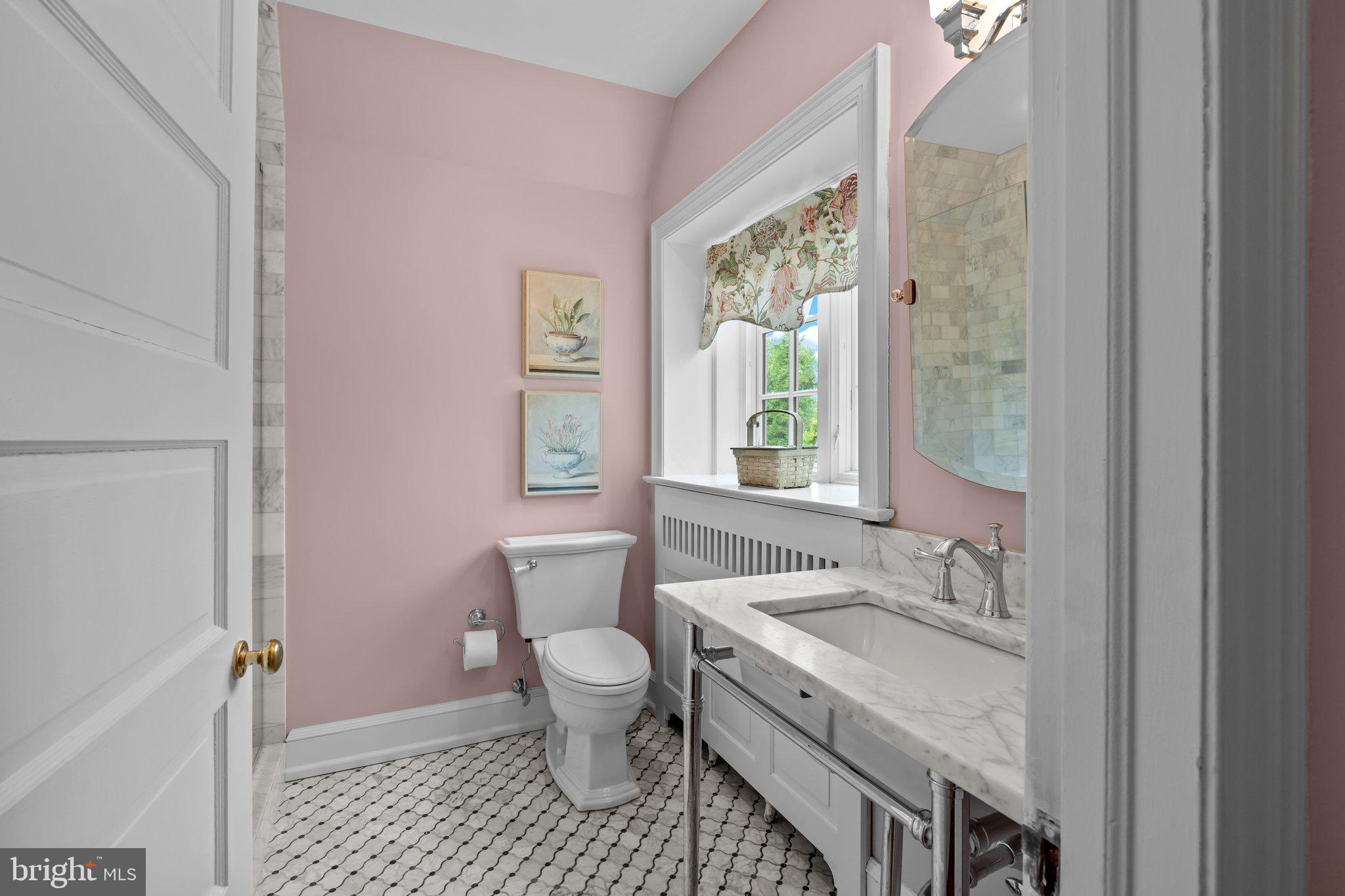MEADOWBROOK - Residential