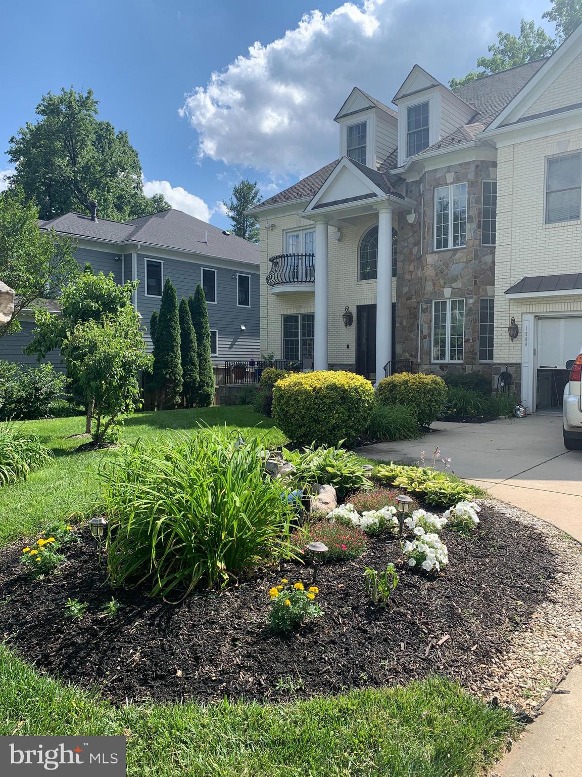 MARLBORO ESTATES - Residential