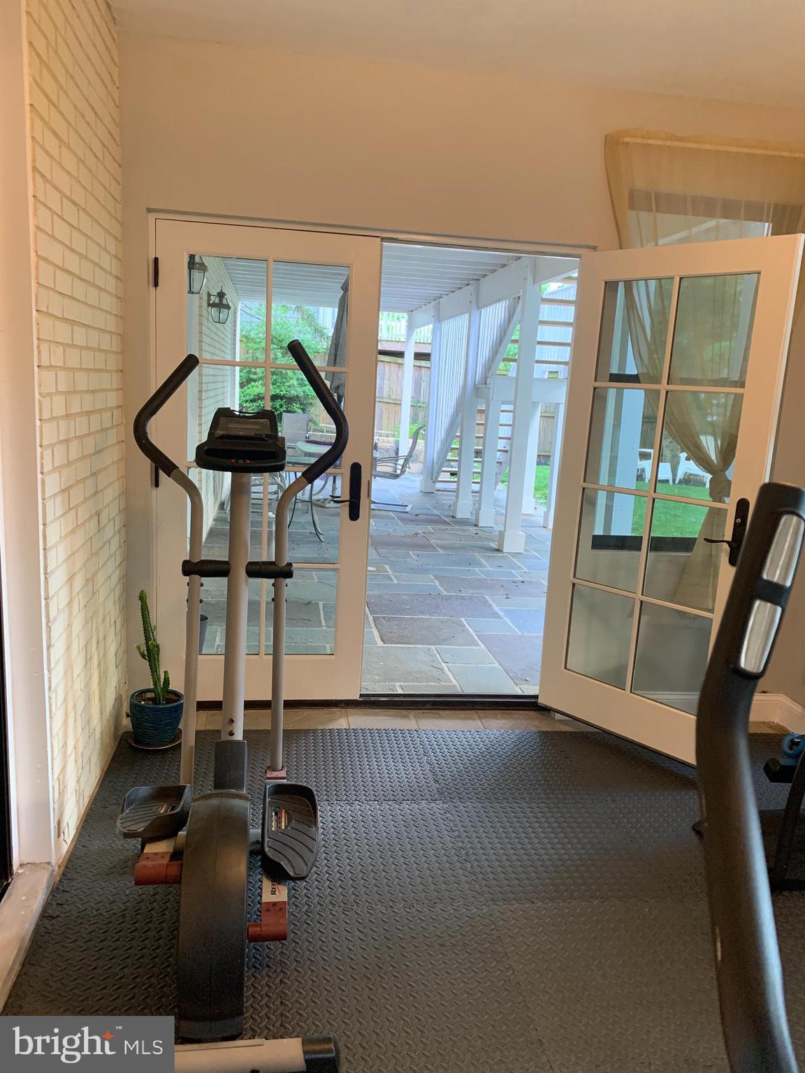 MARLBORO ESTATES - Residential