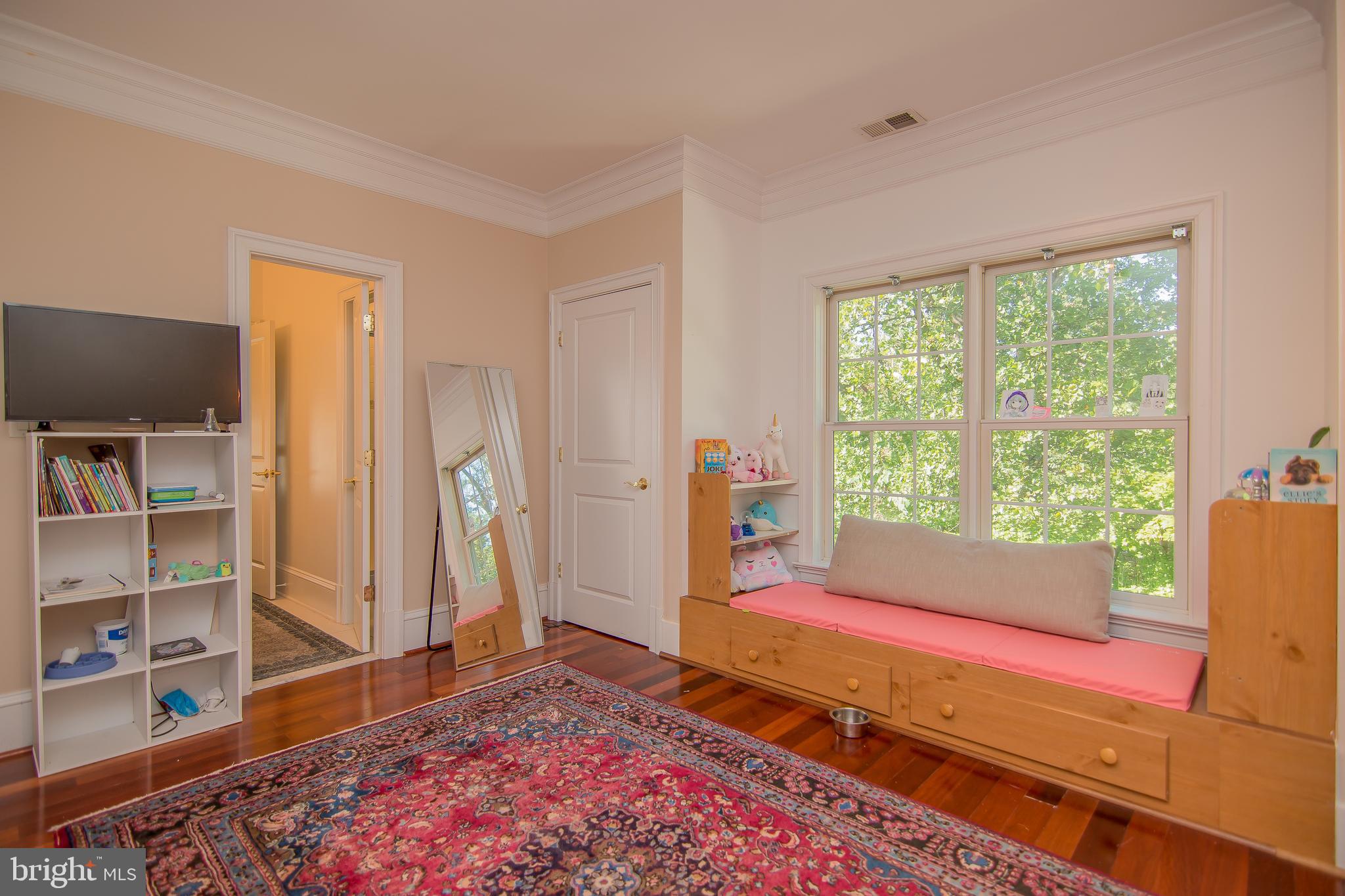 MARLBORO ESTATES - Residential