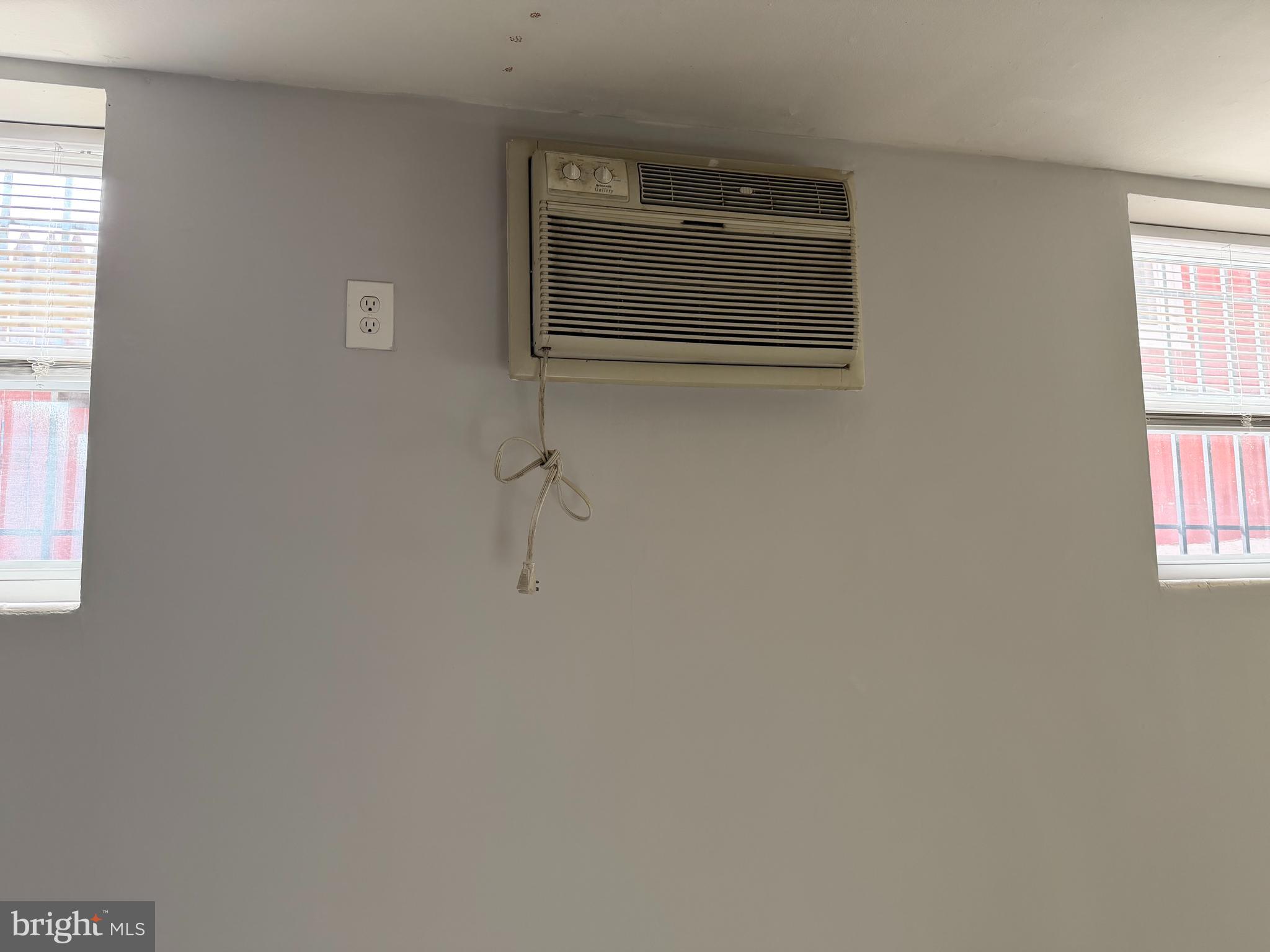 5711 ERDRICK STREET 3