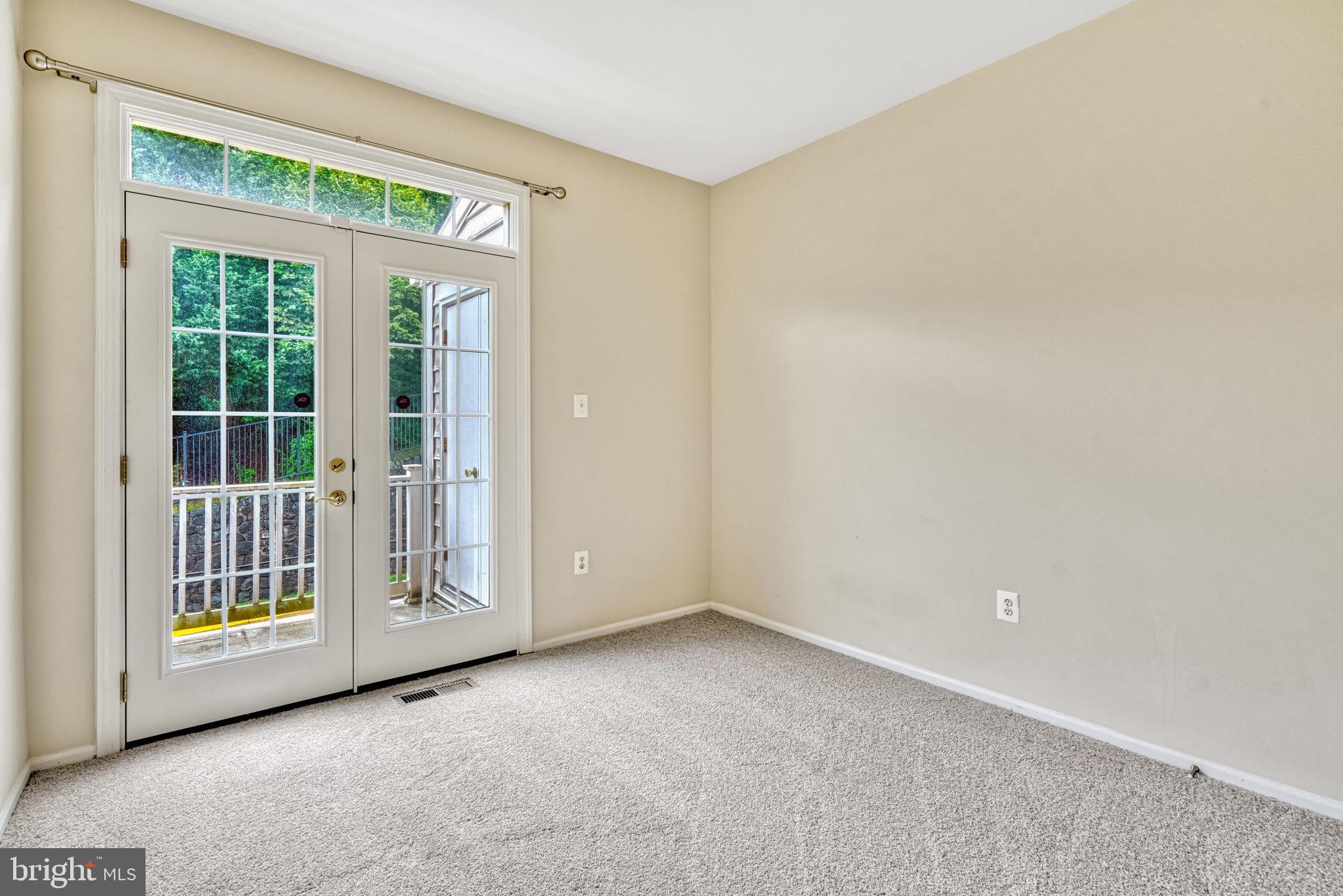 MANASSAS PARK - Residential