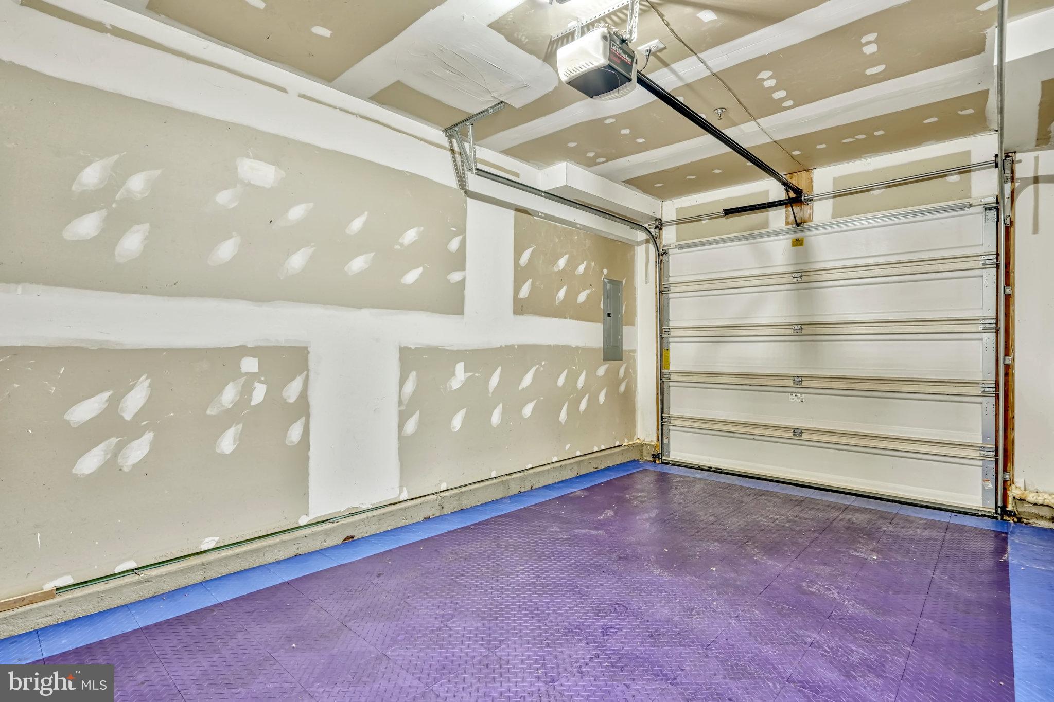 MANASSAS PARK - Residential