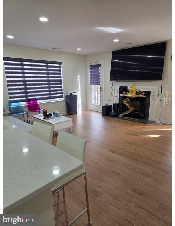 CARRIAGE PARK - Residential