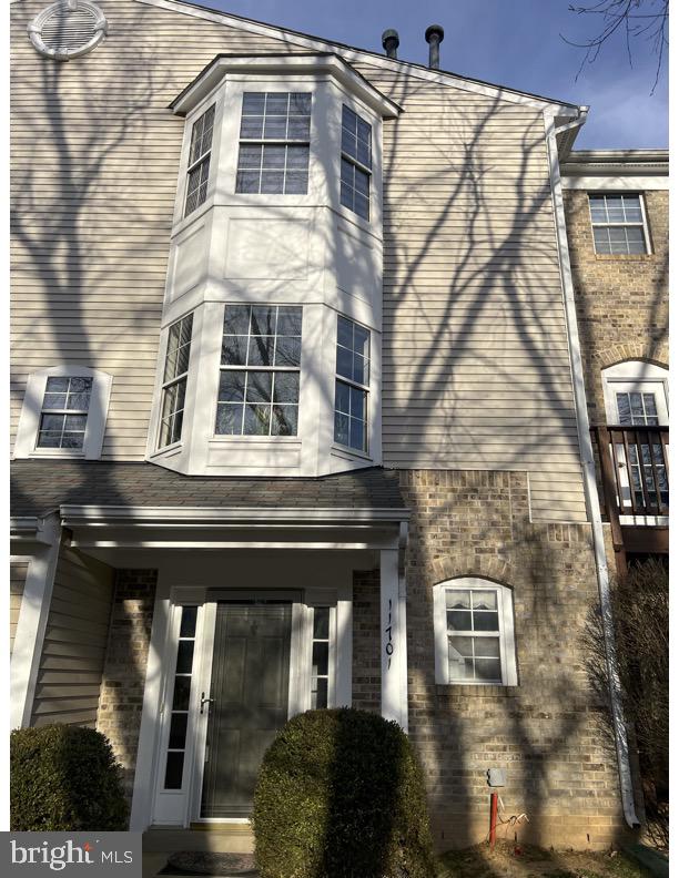 CARRIAGE PARK - Residential