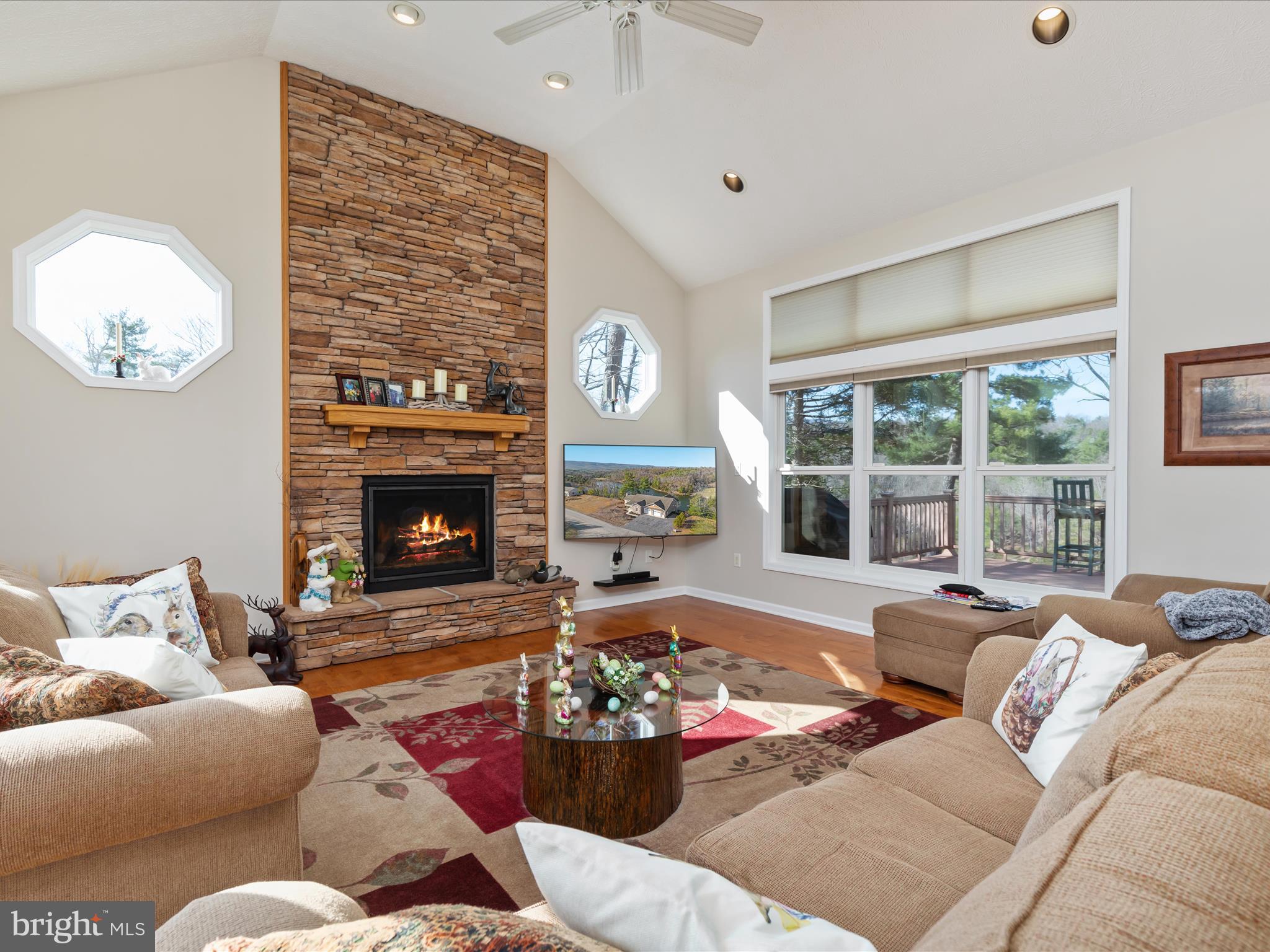 FALCON HAVEN - Residential