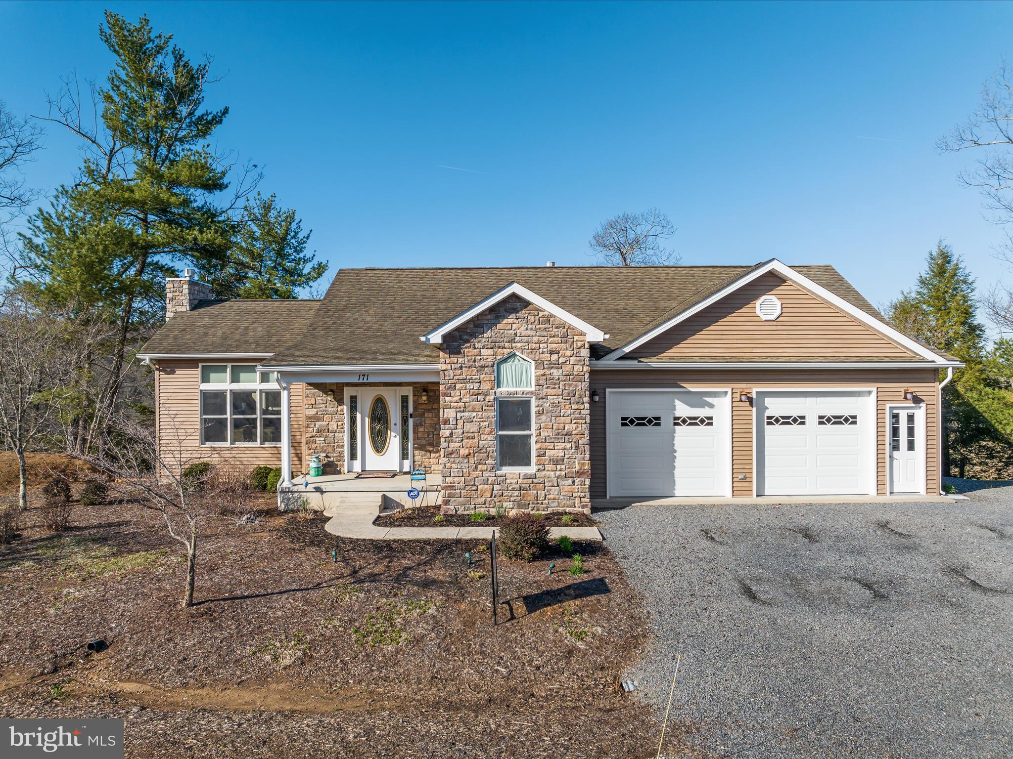 FALCON HAVEN - Residential