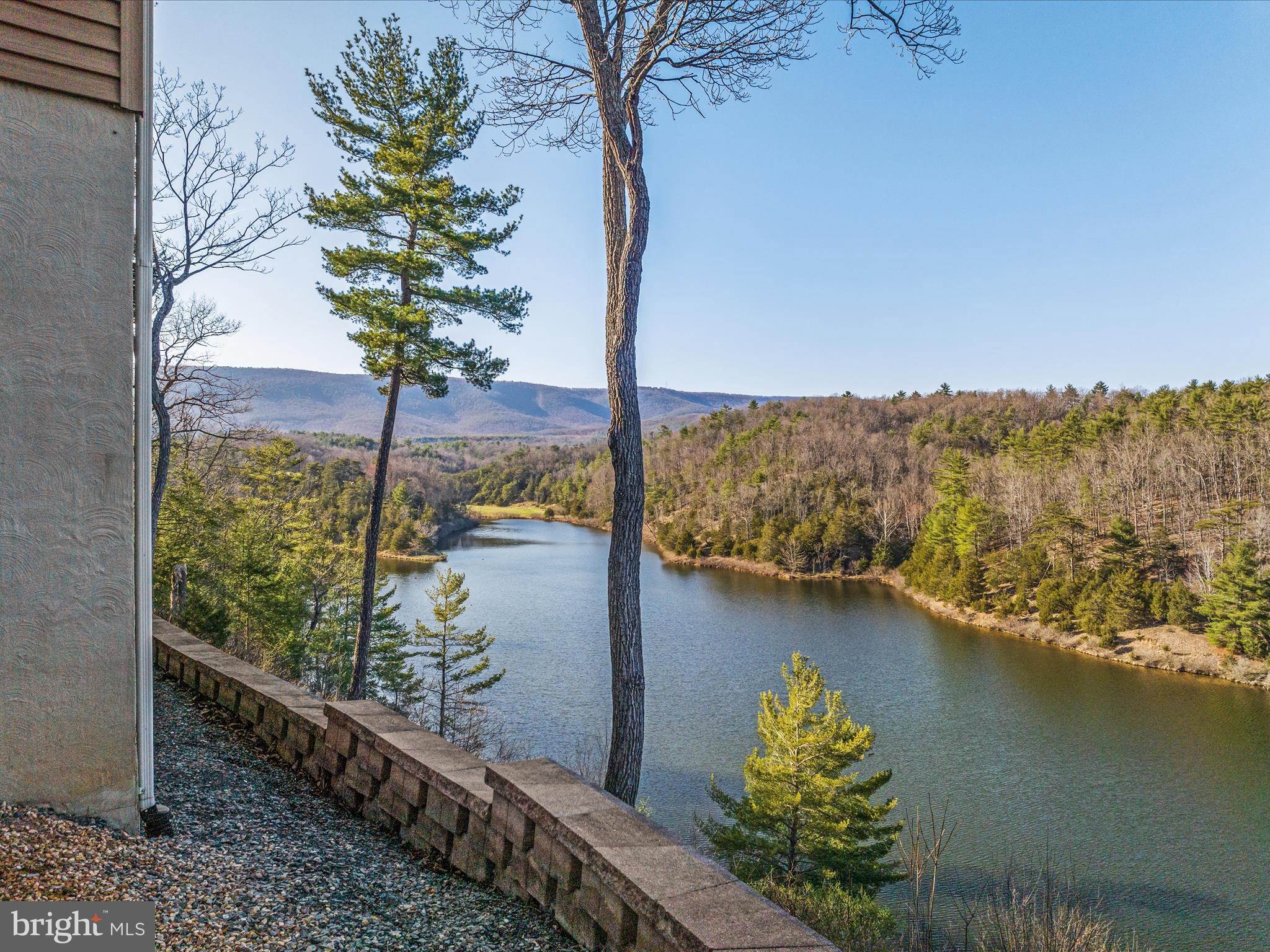 FALCON HAVEN - Residential