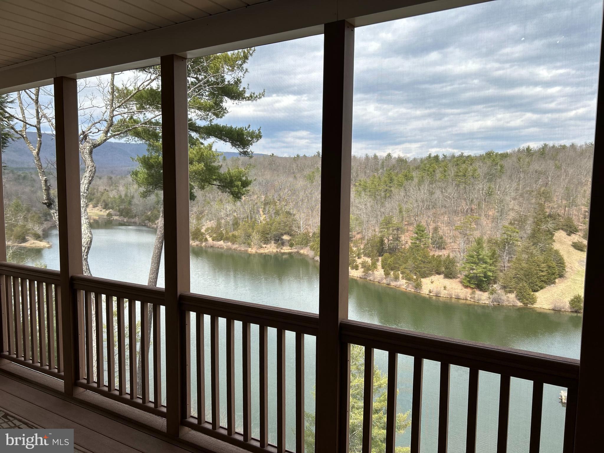 FALCON HAVEN - Residential